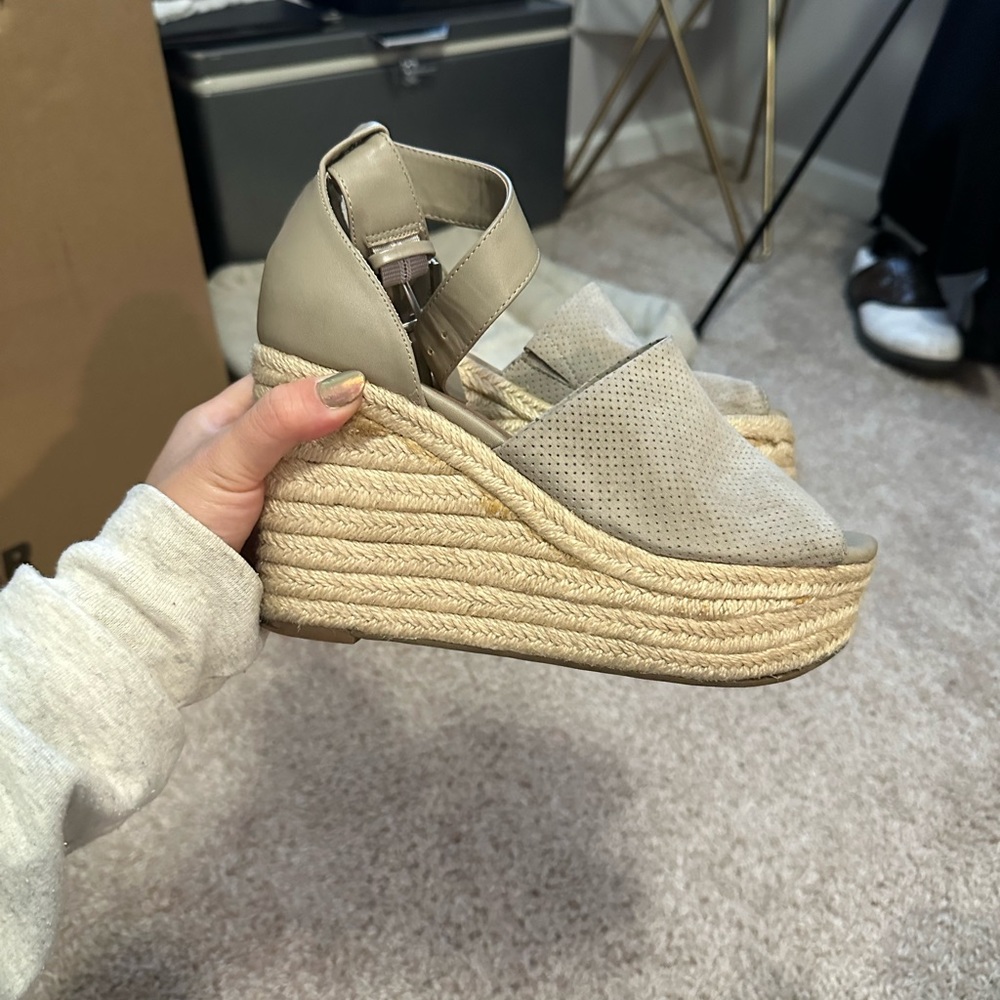 Wedges - Picture 3 of 5